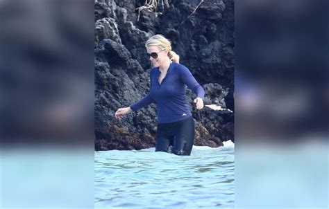 megyn kelly bikini|Former Fox News Host Megyn Kelly Looks Breathtaking in Bikinis。